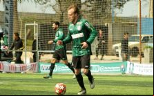Sob o comando de ex-campe