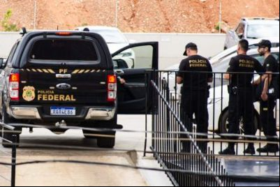 PF mira 11 em investiga