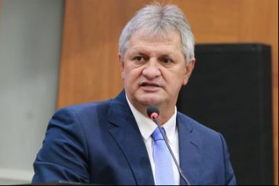 Dilmar diz ser contra c