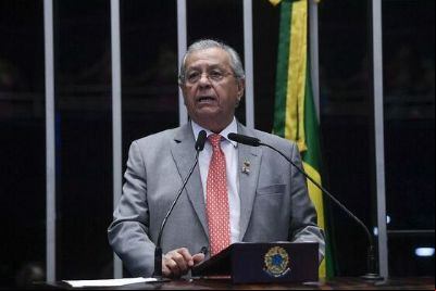 Jayme explica voto a favor da Reforma Tribut