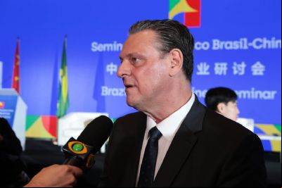 Ministro da Agricultura defende linha em d