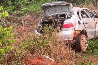 Adolescente morre e 2 ficam feridos ap