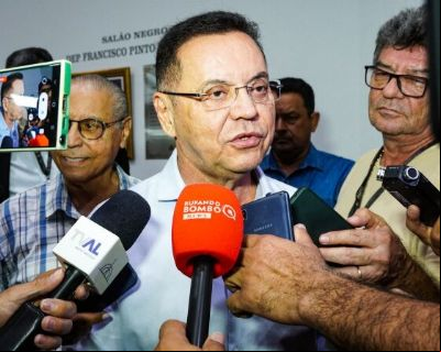 Botelho avalia que foi um erro trabalhar s