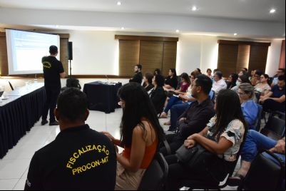 Procon Estadual promove reuni