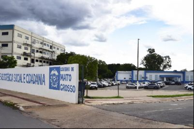 Governo de MT come