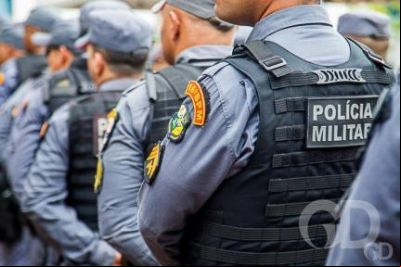 Policiais ocupam o 2